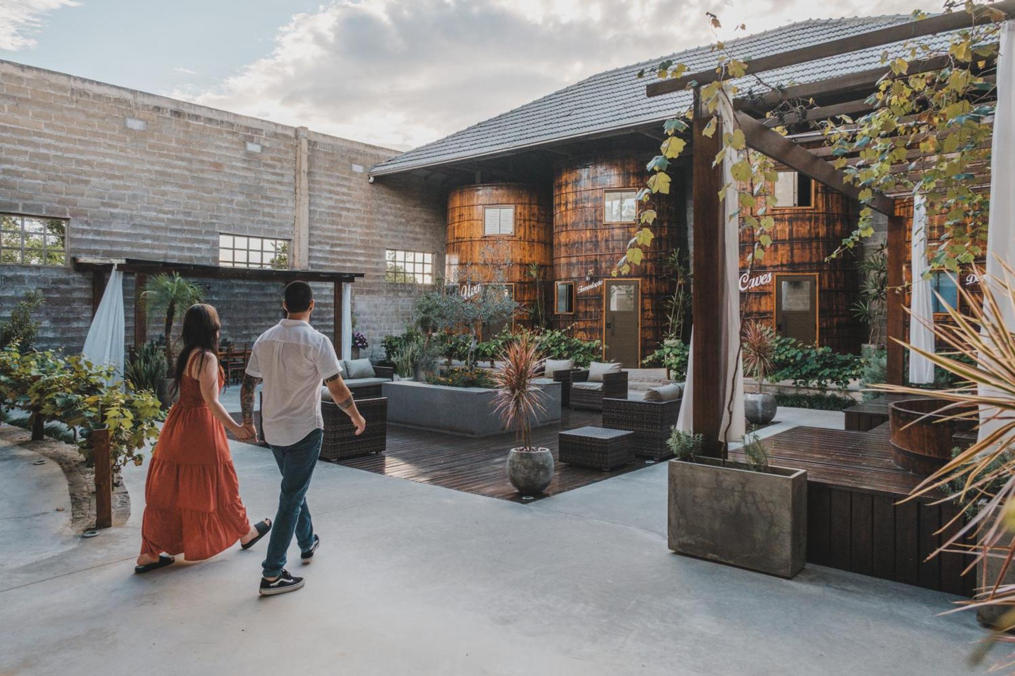 Villa Vinicolla Hospedagem Conceito เบงโต กองซัลเวส ภายนอก รูปภาพ